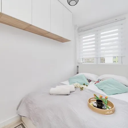 Charming Family In By Renters شقة