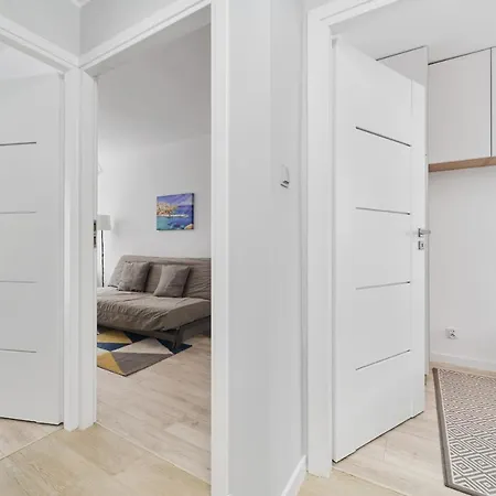 Charming Family In By Renters شقة